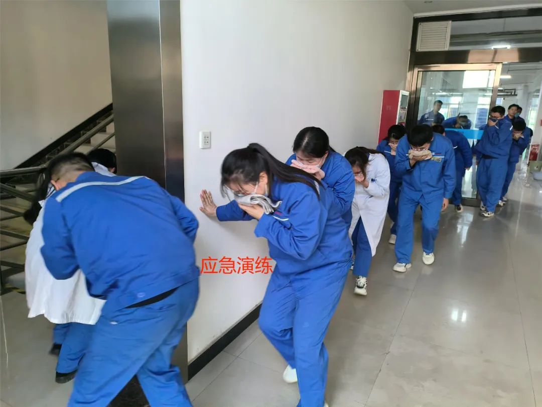 1702364061318740.jpg 2.jpg